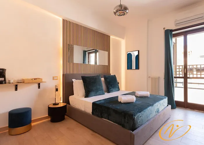 Nuccia Luxury And - Terrace, Bright Glass Lounge, 200mt To Metro-5min To Vatican, A-c Apartment