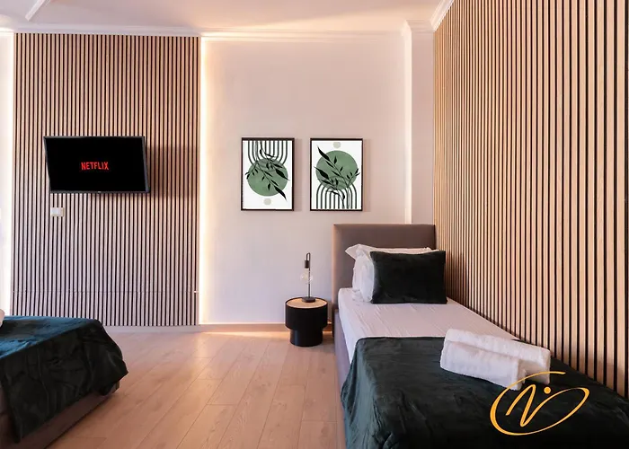 Nuccia Luxury And - Terrace, Bright Glass Lounge, 200mt To Metro-5min To Vatican, A-c * Rom