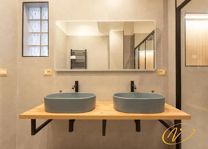 Nuccia Luxury And - Terrace, Bright Glass Lounge, 200mt To Metro-5min To Vatican, A-c *