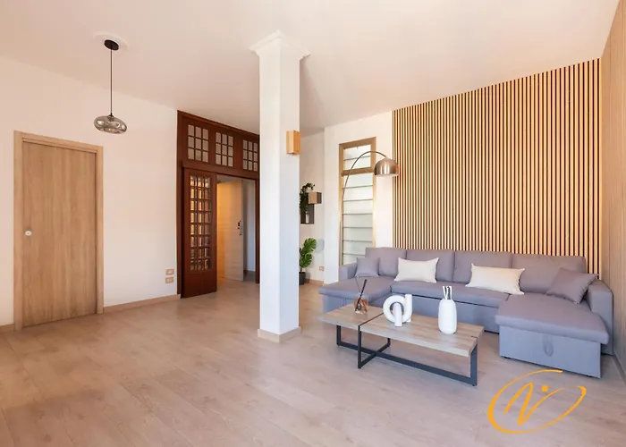 Nuccia Luxury And - Terrace, Bright Glass Lounge, 200mt To Metro-5min To Vatican, A-c *