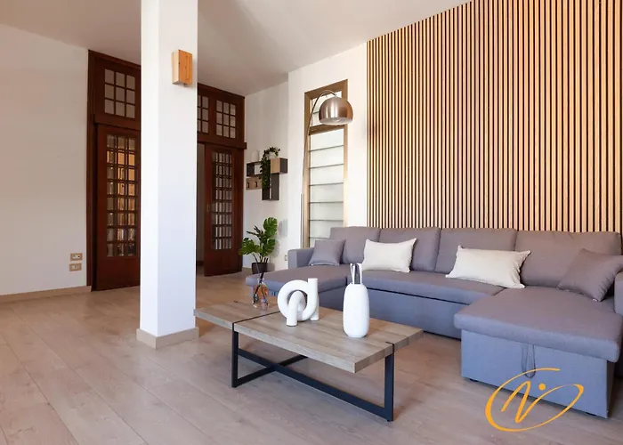 Nuccia Luxury And - Terrace, Bright Glass Lounge, 200mt To Metro-5min To Vatican, A-c *